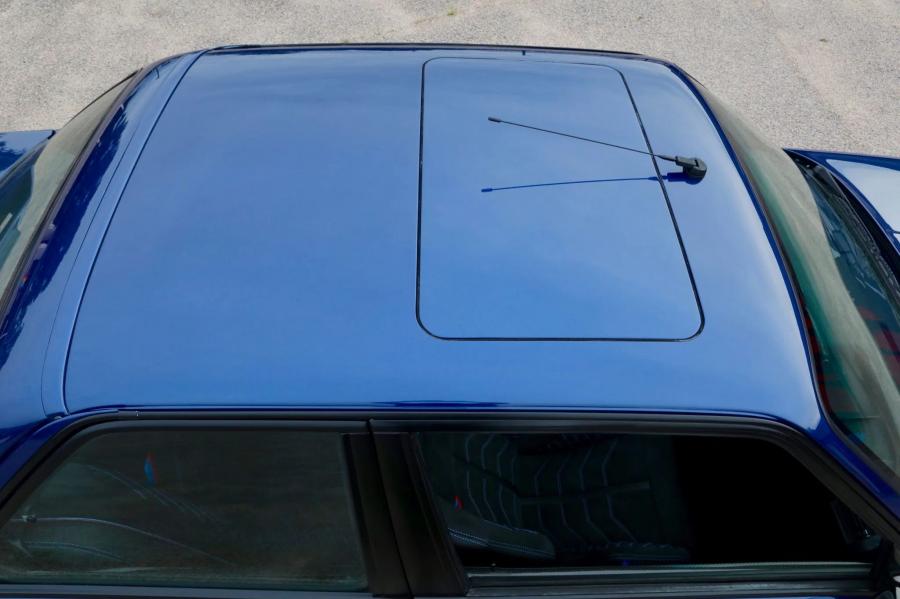Детали экстерьера BMW M3 Coupe (E30) 1988 года  (фото 40 из 118)